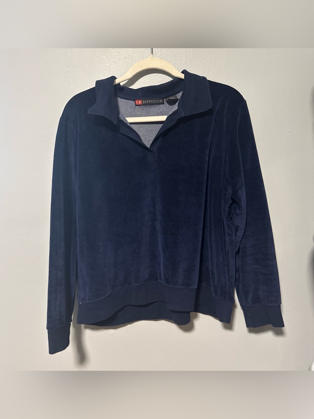 IB Diffusion Navy Velour Pullover